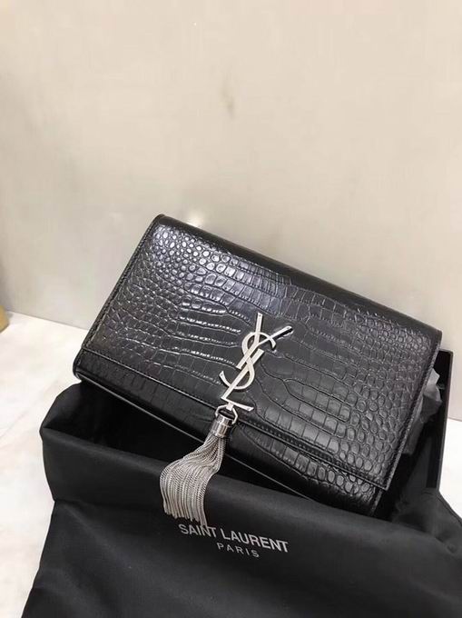 Wholesale Cheap AAA Designer Bags for Sale