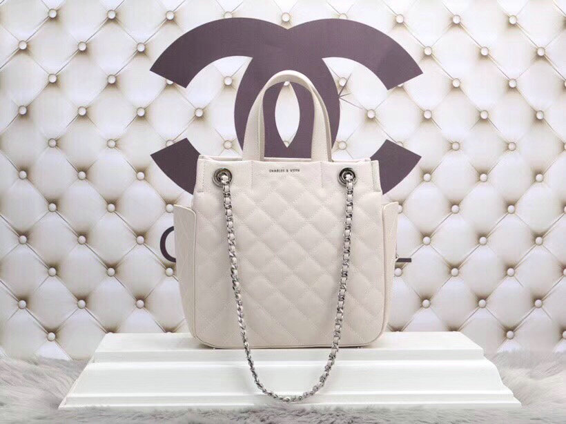 Wholesale Aaa Fashion Handbags