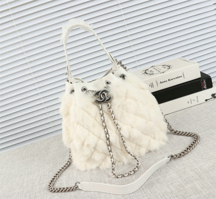high quality fashion handbags wholesale