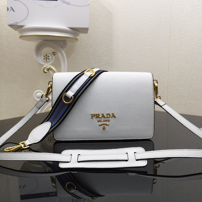 Wholesale Fashion Prada Womens Handbags