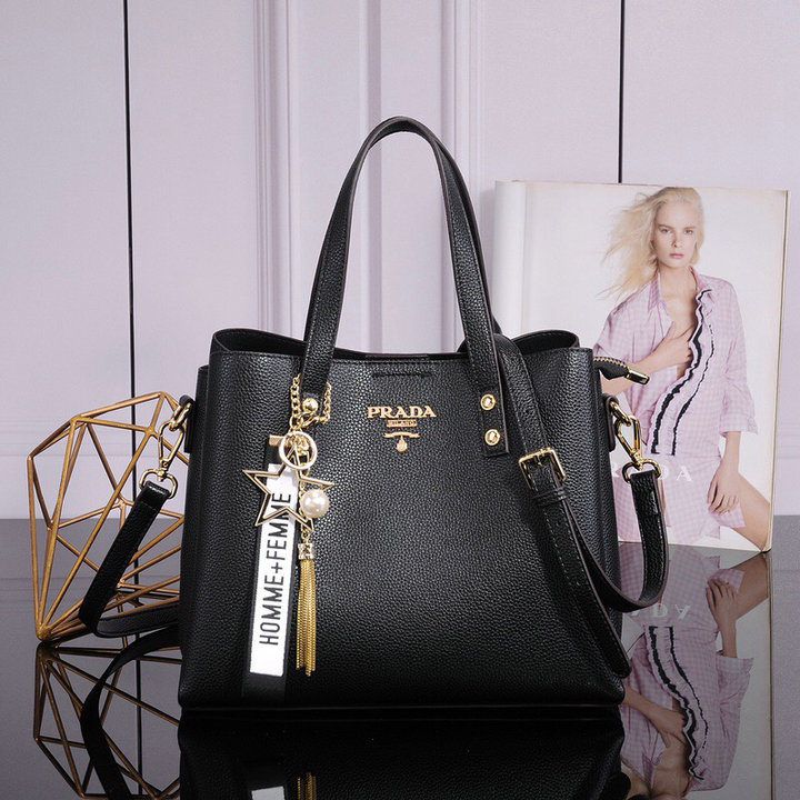 Wholesale Knockoff Prada Handbags