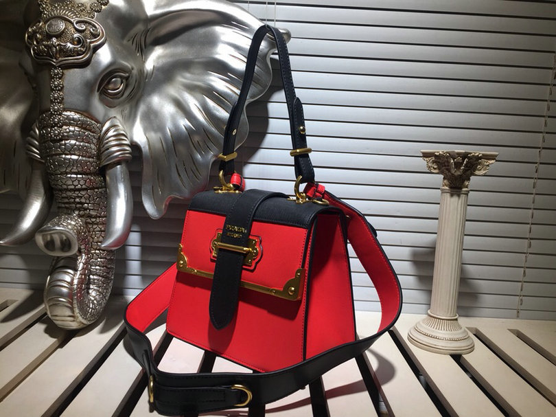 Wholesale Prada Leather Shoulder Bags for women