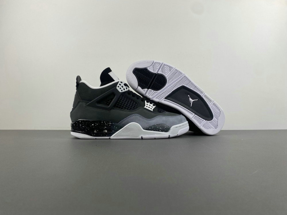 AIR JORDAN 4 RETRO Sneaker FQ8138 002