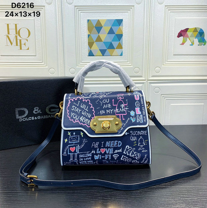 Wholesale Cheap Dolce & Gabbana Womens Designer Bags for Sale