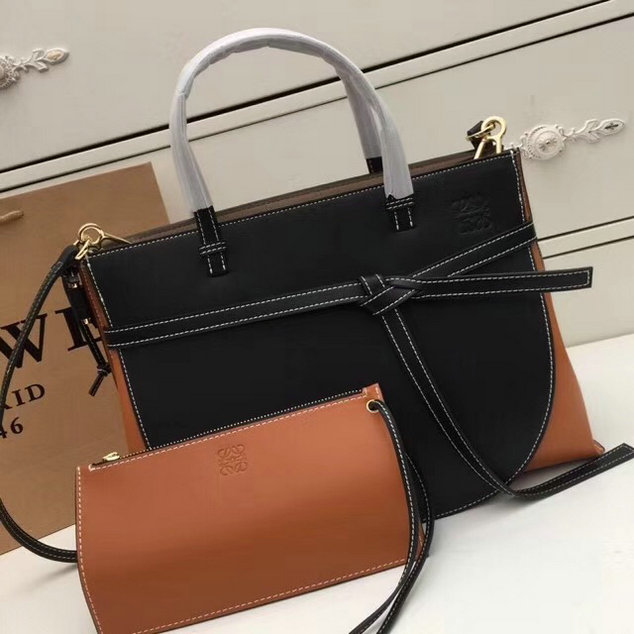 Wholesale Fashion Loewe Leather Handbags Sale-043