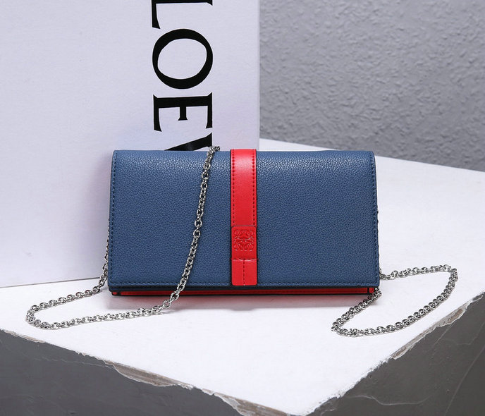 Wholesale Cheap AAA Designer Bags for sale