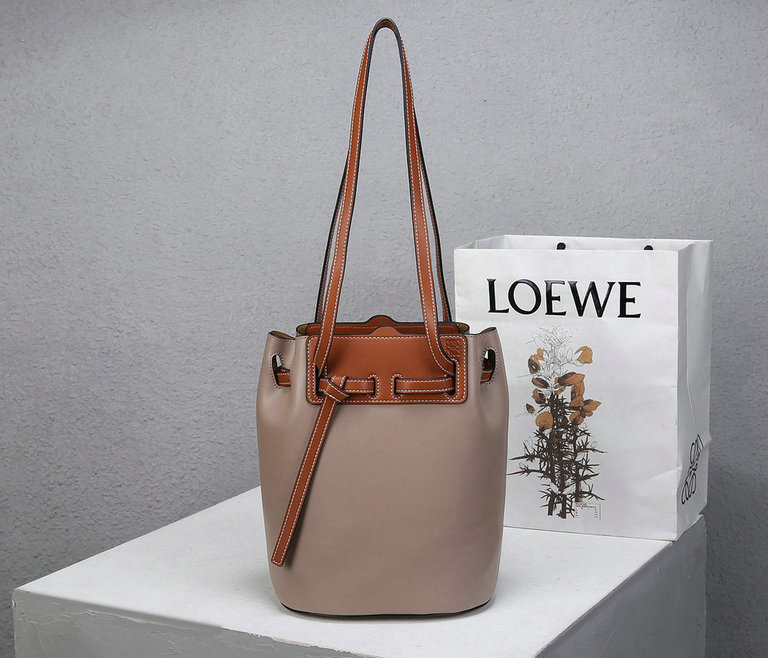 Wholesale Cheap Loewe AAA Handbags for Sale