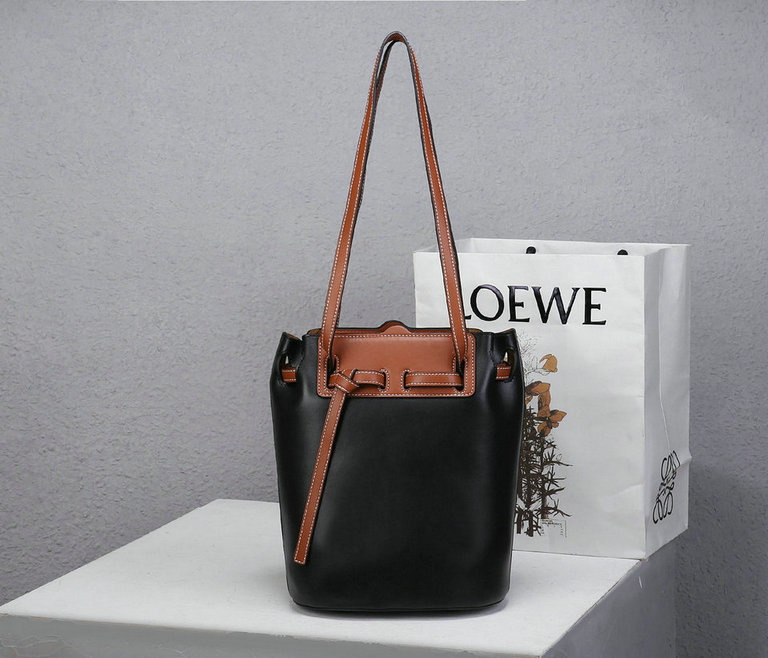 Wholesale Cheap Loewe AAA Handbags for Sale