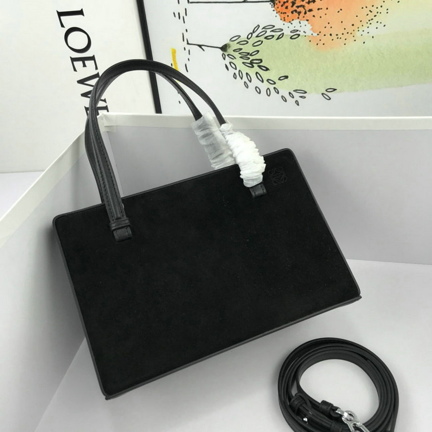 Wholesale Cheap Aaa Loewe Womens Handbags for sale