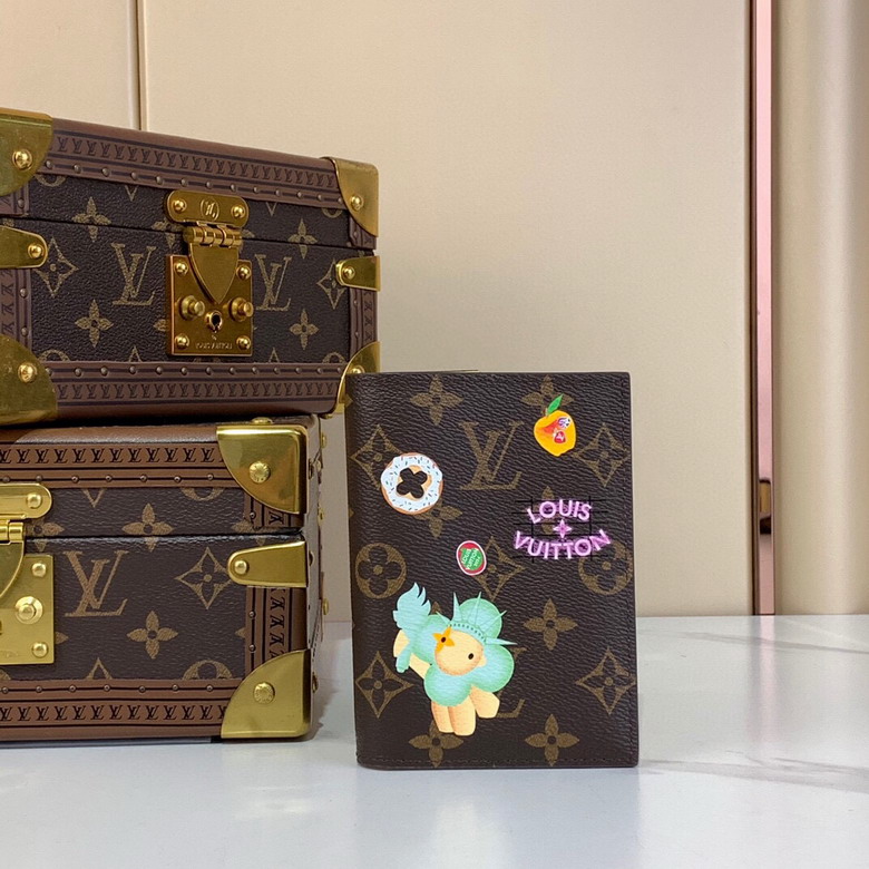 Wholesale High Quality AAA Louis Vuitton 57th Street NYC Passport Cover Monogram Canvas Leather Replica Wallets for Sale