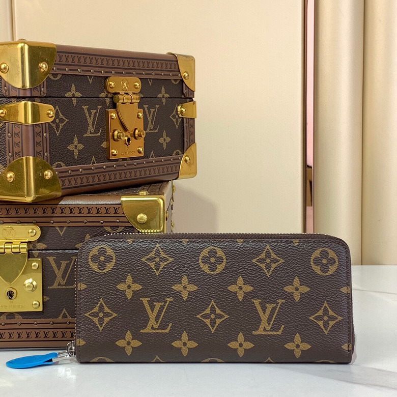Wholesale High Quality AAA Louis Vuitton Zippy Monogram Canvas Leather Replica Wallets for Sale
