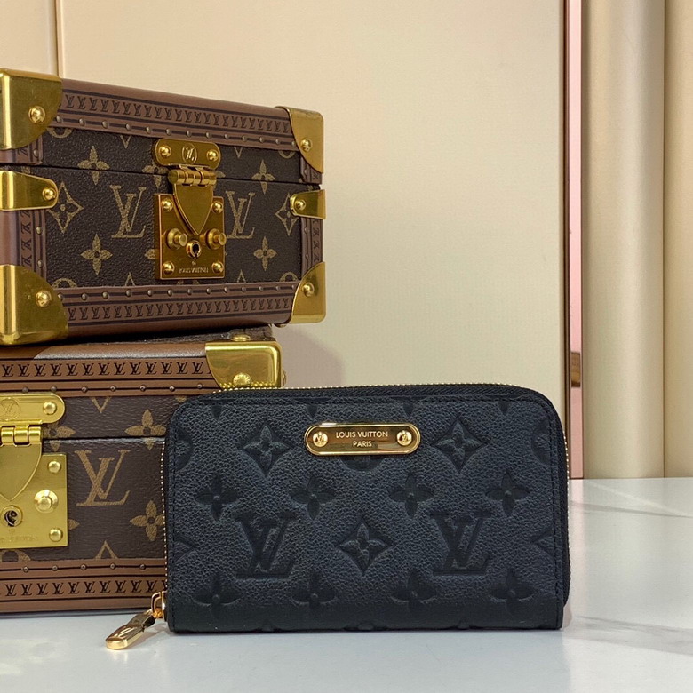 Wholesale AAA Louis Vuitton Designer Wallet for Sale