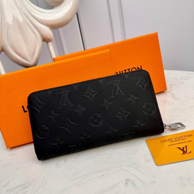 Wholesale High Quality AAA Louis Vuitton Fashion zipper Leather Replica Wallets for Sale