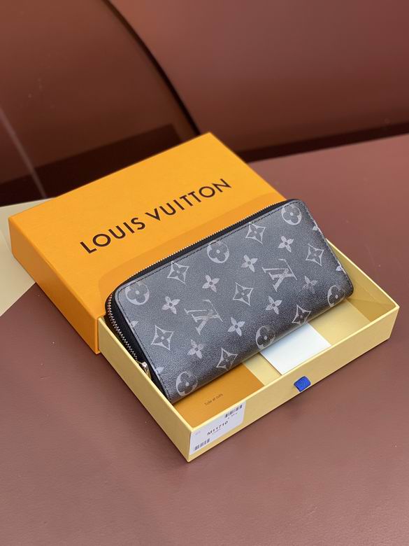 Wholesale High Quality Louis Vuitton Women's Fashion Leather AAA Designer Wallets for Sale