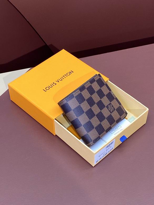 Wholesale High Quality Louis Vuitton Men's Fashion Leather Replica Designer Wallets for Sale