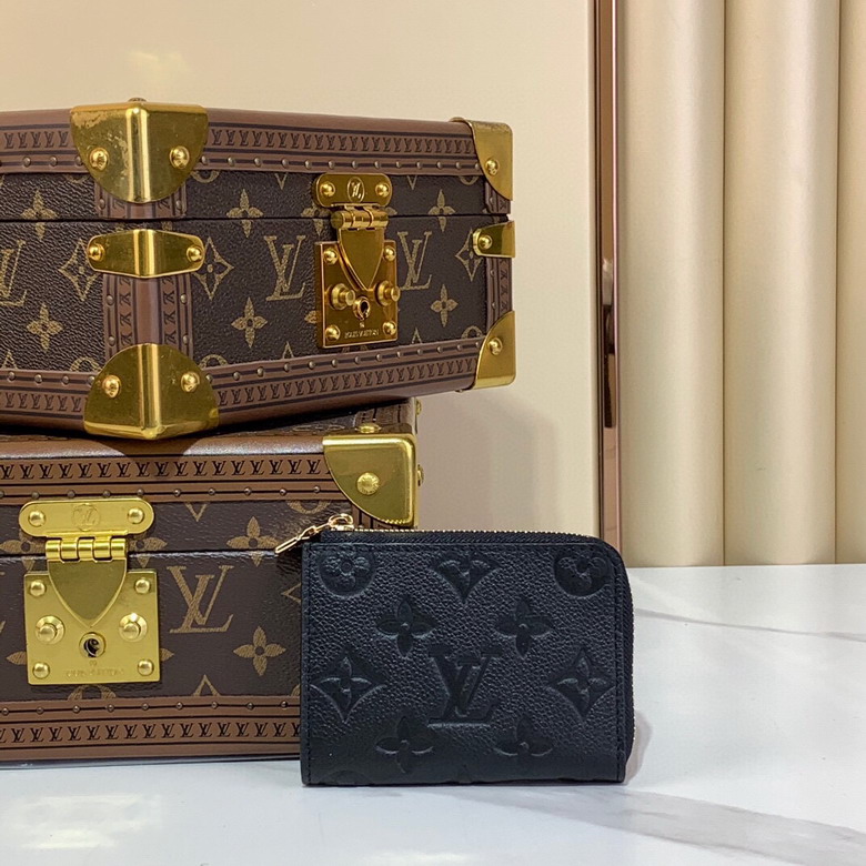 Wholesale AAA Louis Vuitton Monogram Canvas Noa Compact Wallet for Sale