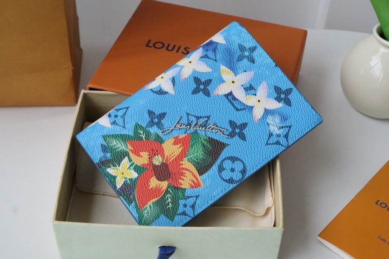 Wholesale Cheap Louis Vuitton Passport Cover Monogram M83479 Wallets for Sale