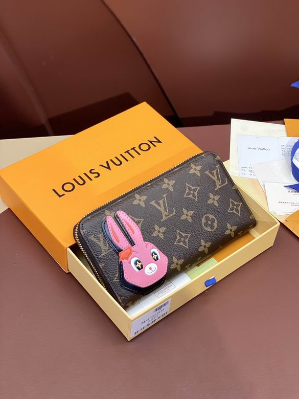 Wholesale High Quality Louis Vuitton Women's Fashion Leather Replica Designer Wallets for Sale