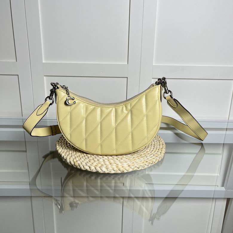 Wholesale AAA Quality Women's C.oach Replica Designer Shoulder Bags for Sale