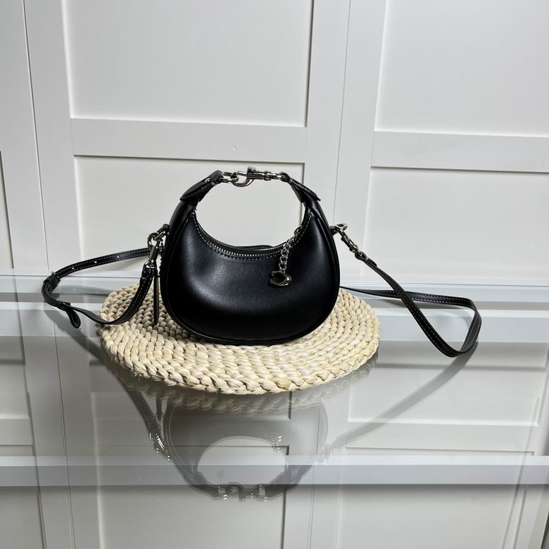 Wholesale AAA Quality Women's C.oach Replica Designer Leather Shoulder Bags for Sale