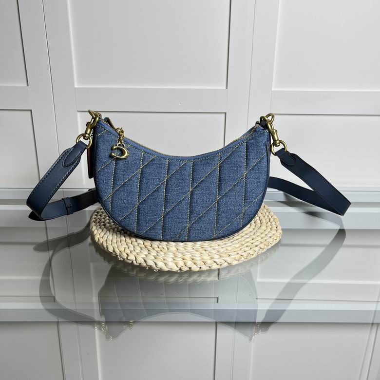 Wholesale AAA Quality Women's C.oach Replica Designer Shoulder Bags for Sale