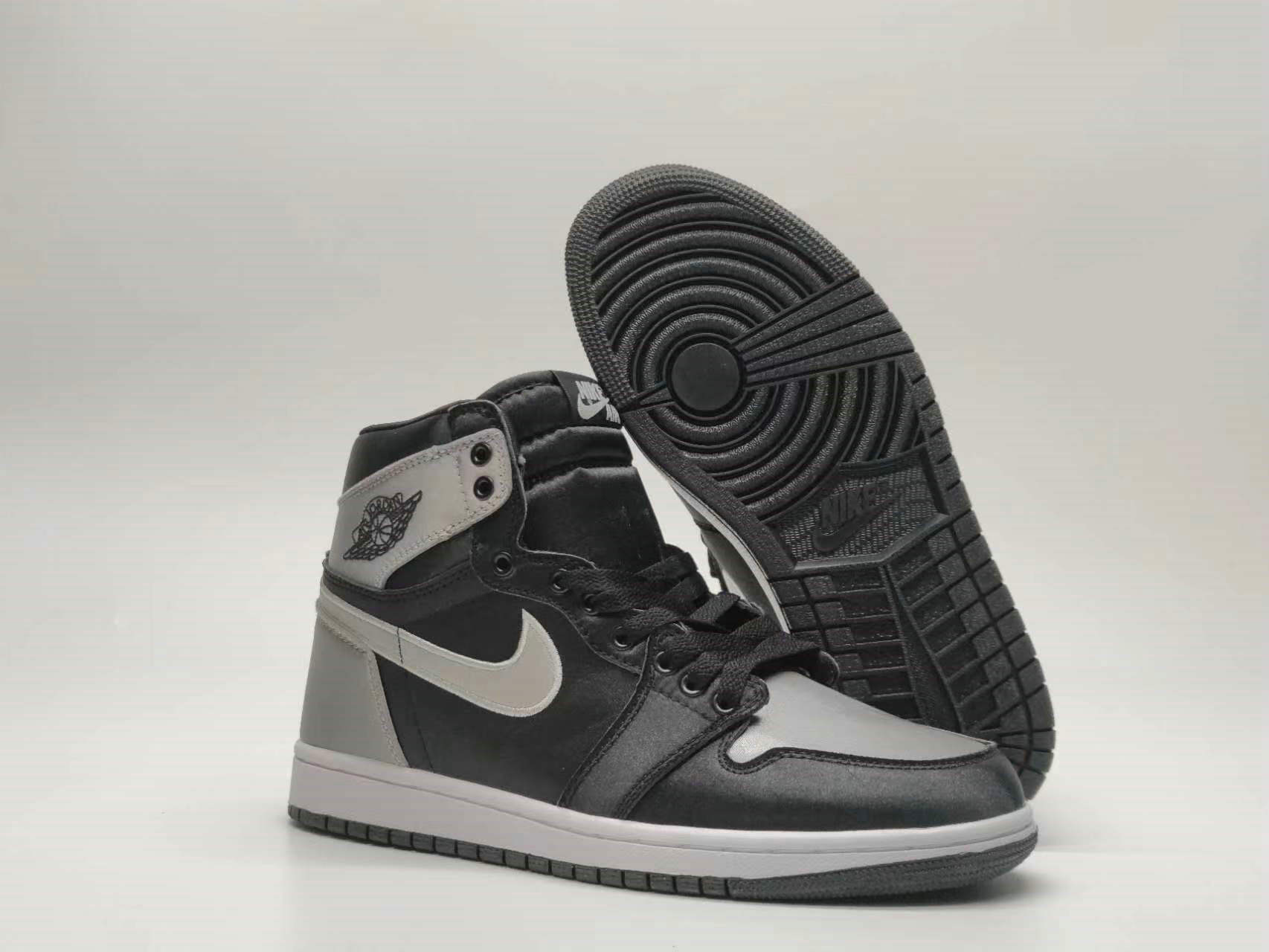 Air Jordan 1 High OG 'Satin Shadow' sneakers FD4810-010