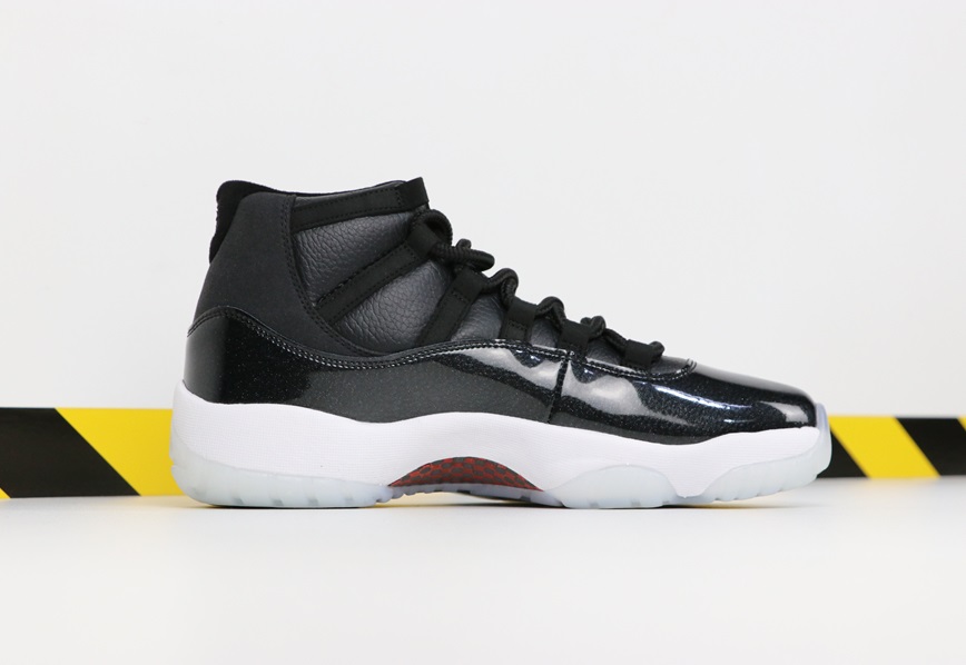 Air Jordan 11“72-10”378037-002