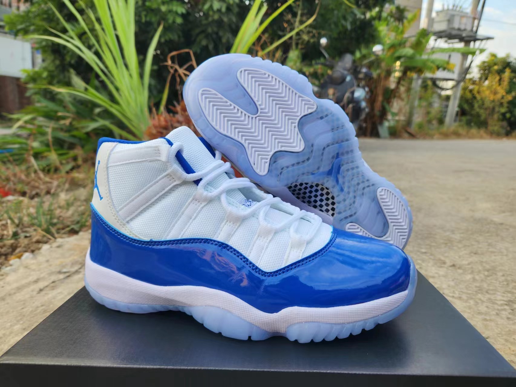 Wholesale Cheap Air Jordan 11 Retro men's Sneaker for Sale