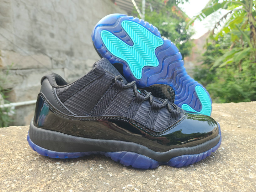 Wholesale Cheap Air Jordan 11 Retro Women's Sneaker for Sale