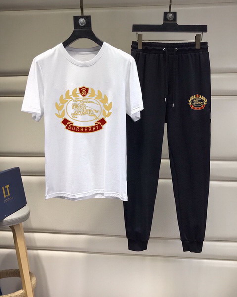 Wholesale Cheap G ucci Short Sleeve Tracksuits for Sale