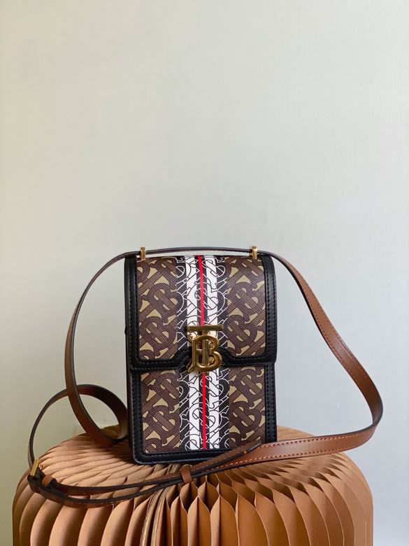 Wholesale Cheap AAA B urberry Women Designer bags for Sale