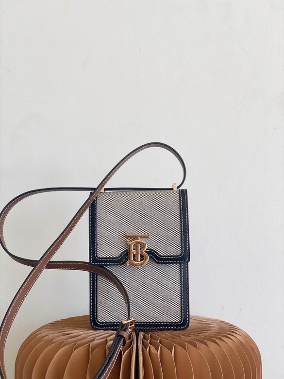 Wholesale Cheap AAA B urberry Women Designer bags for Sale