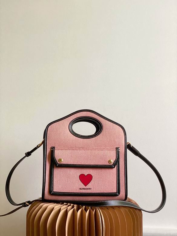 Wholesale Cheap AAA B urberry Women Designer bags for Sale