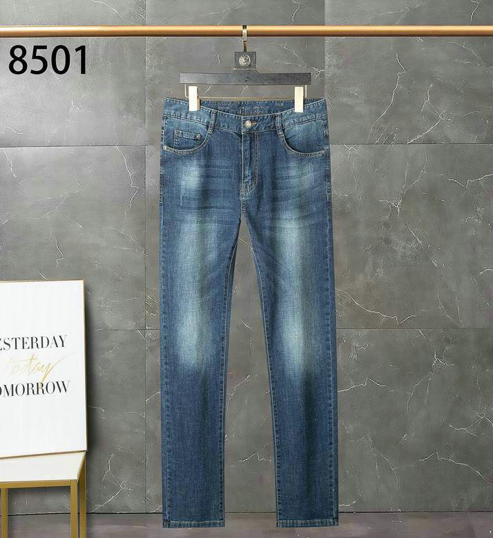 Wholesale Cheap B urberry Replica Designer Jeans for Sale