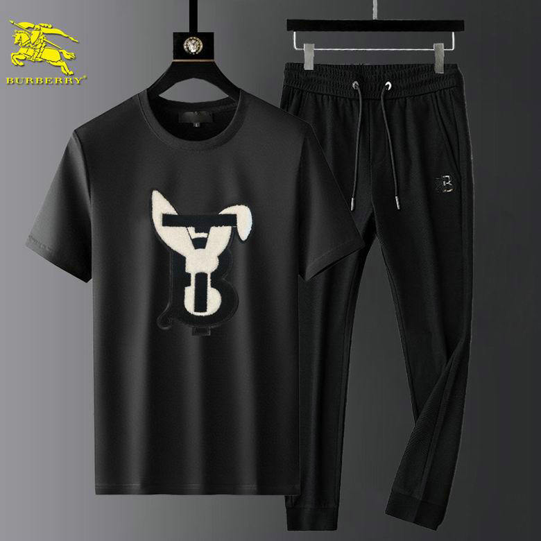 Wholesale Cheap B urberry Designer Short Sleeve Tracksuits for Sale