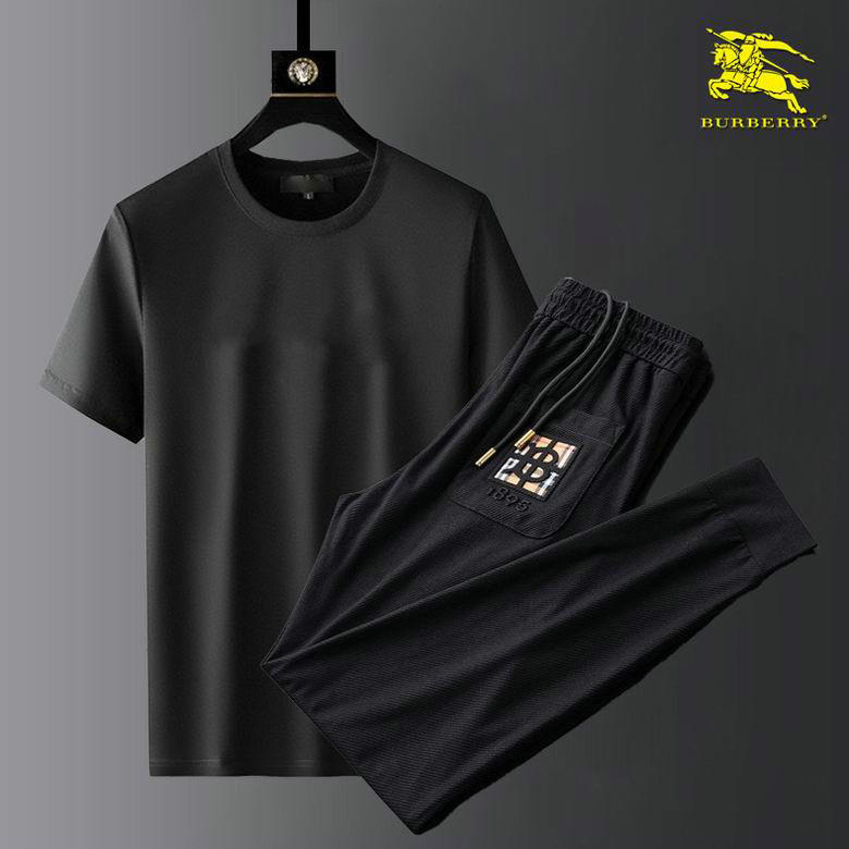 Wholesale Cheap B urberry Designer Short Sleeve Tracksuits for Sale