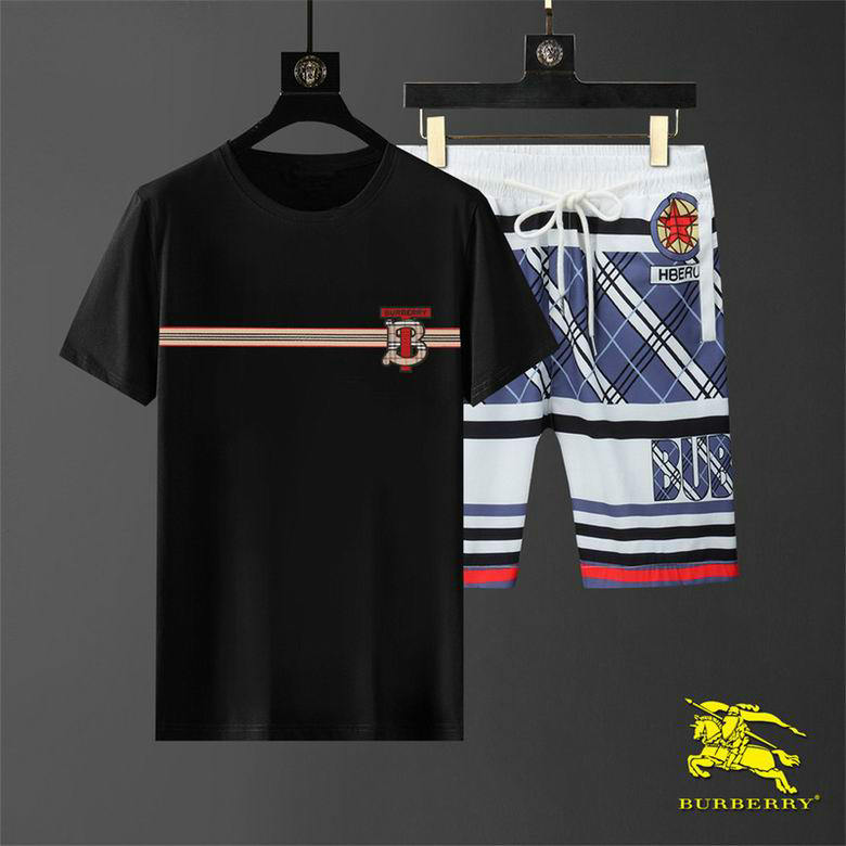 Wholesale Cheap B urberry Short Sleeve Men Tracksuit for Sale