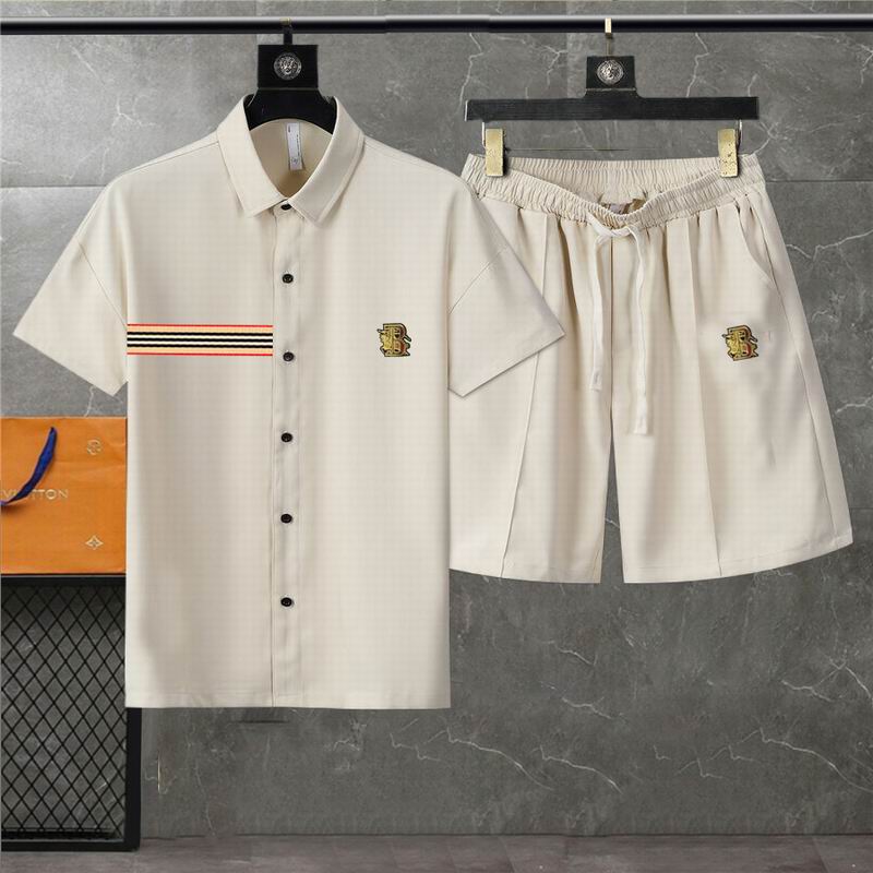 Wholesale Cheap B urberry Short Sleeve Replica Tracksuits for Sale