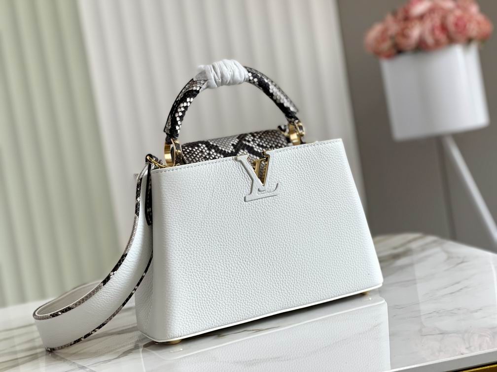 Wholesale Cheap Louis Vuitton replica Capucines Women Tote Shoulder bags for Sale