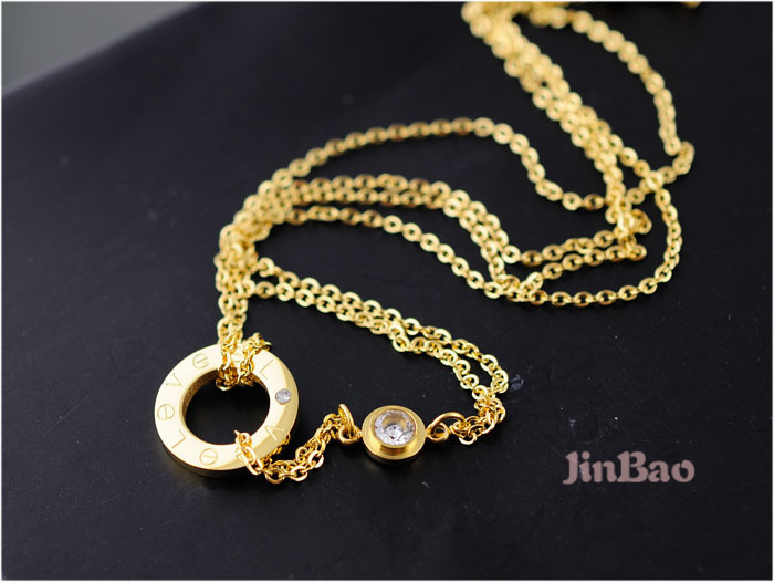 Wholesale Cheap Womens Cartier Necklaces for sale
