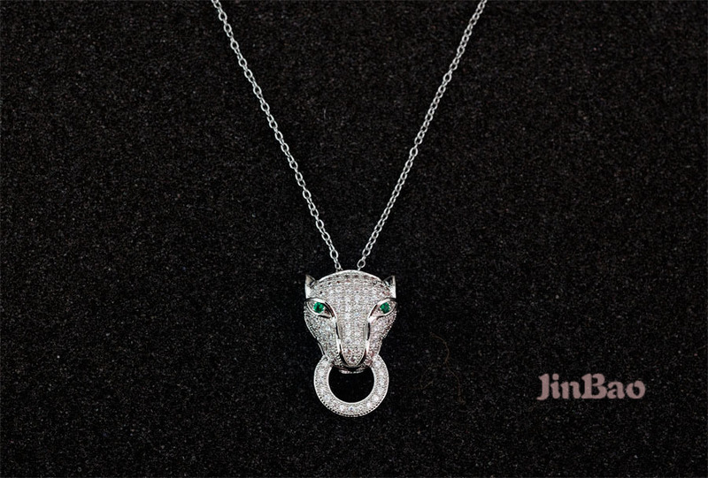 Wholesale Cheap Womens Cartier Necklaces for sale