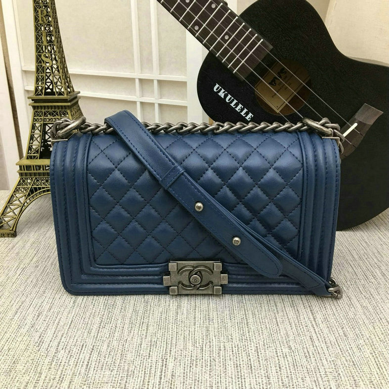 Wholesale AAA Designer Leather Shoulder Bags (silver buckle)
