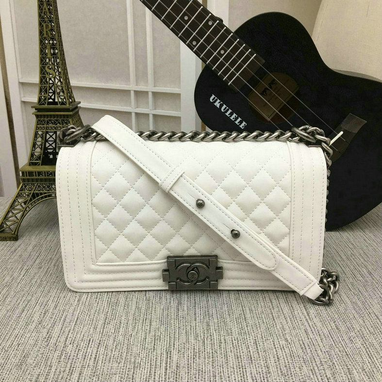 Wholesale AAA Designer Leather Shoulder Bags (silver buckle)