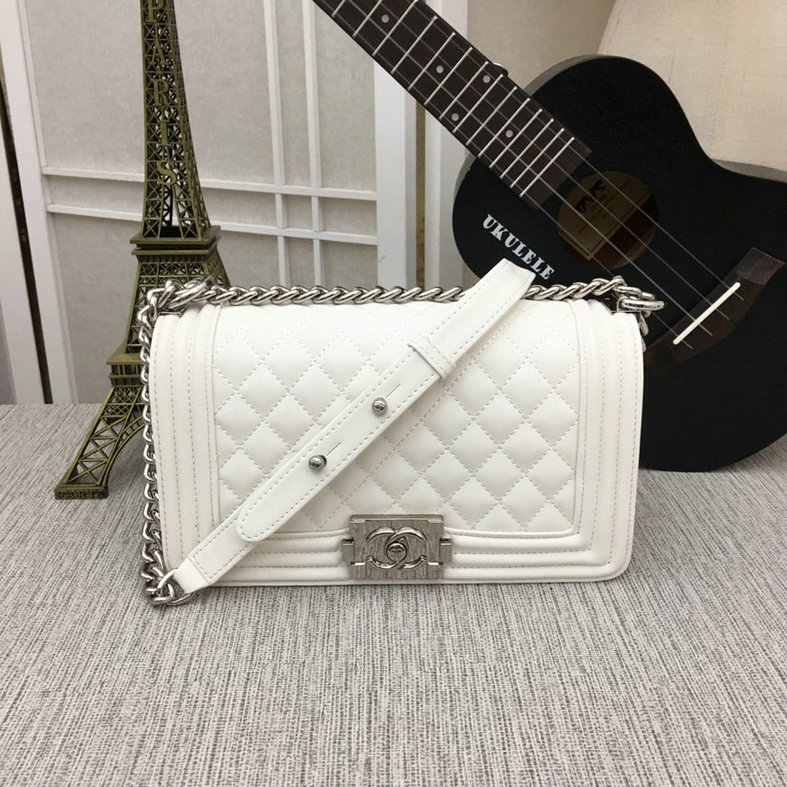 Wholesale AAA Women Fashion Bags (silver buckle)