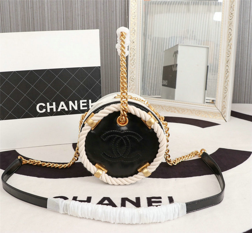 Wholesale High Quality Womens Mini Round leather bag for sale