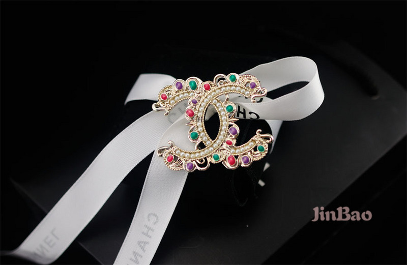 Wholesale womens fashion designer brooch for sale