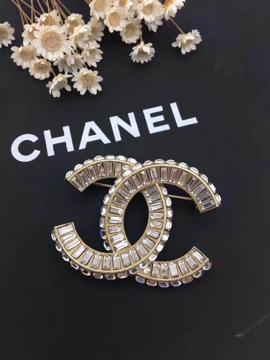 Wholesale womens fashion designer brooch for sale