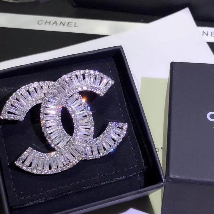 Wholesale womens fashion designer brooch for sale