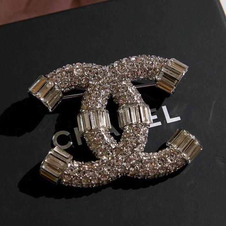 Wholesale womens fashion designer brooch for sale