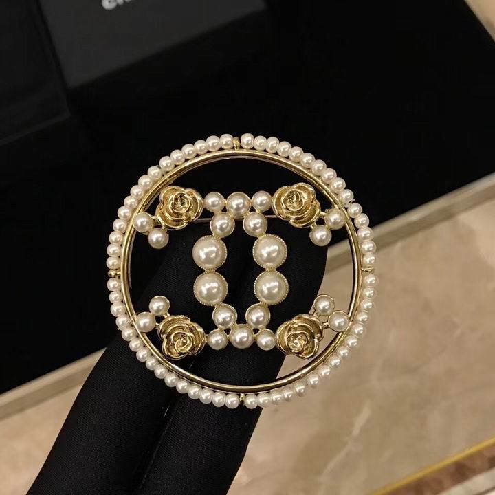 Wholesale womens fashion designer brooch for sale
